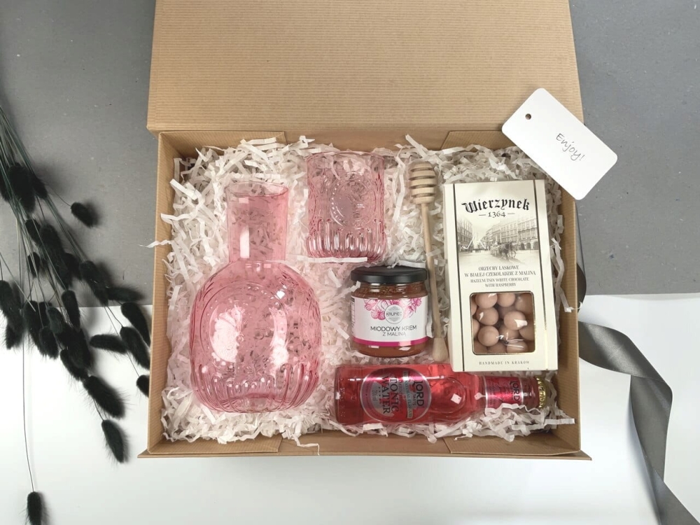 zestaw BOX prezentowy gift tonic słodycze czekolada miód.jpg