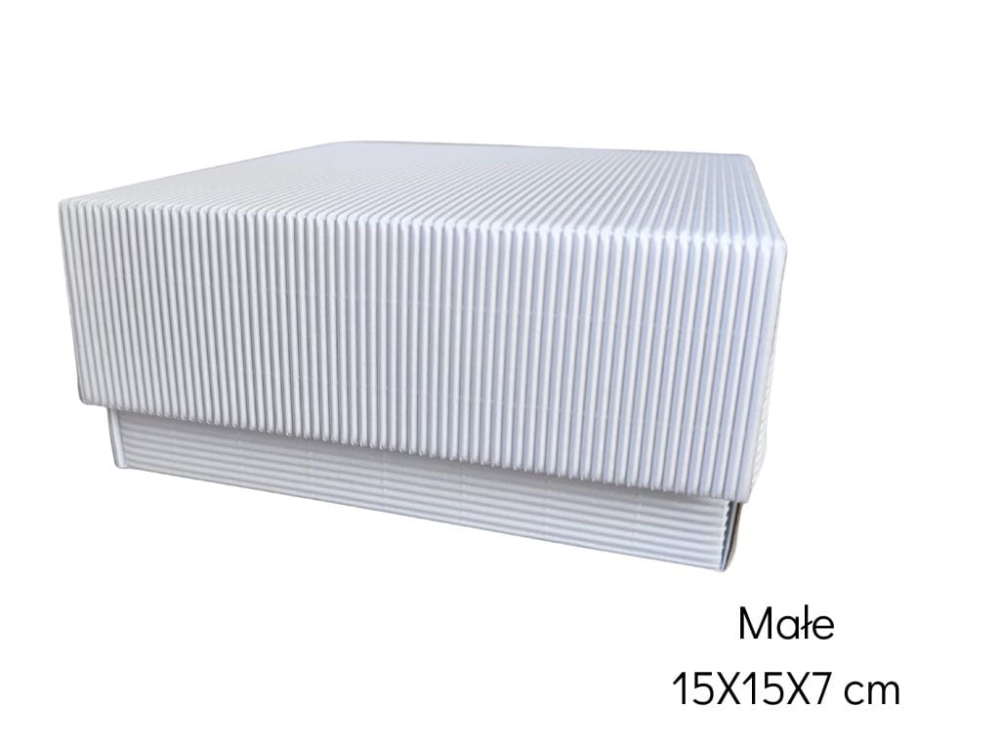 pudełko małe białe 15x15x7 wieczkowe.jpg