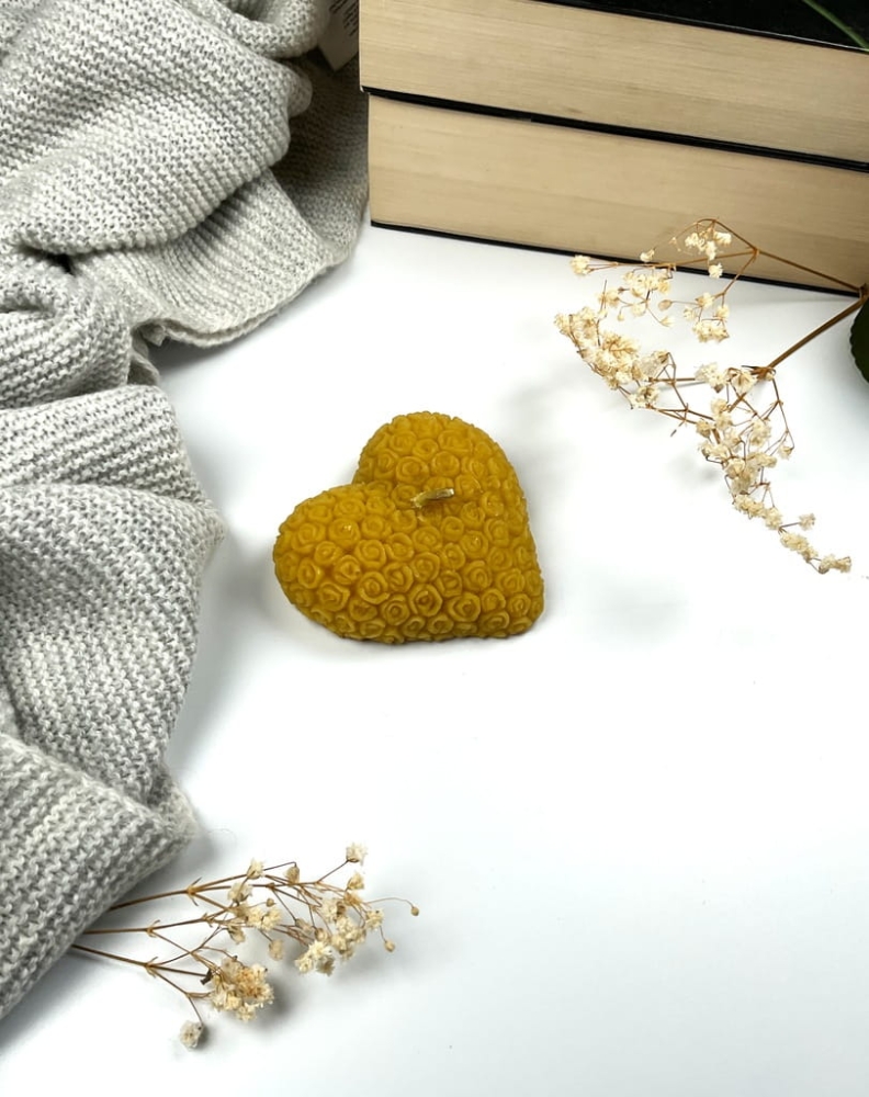 serce świeca z naturalnego wosku pszczelego naturalna pięknie pachnąca