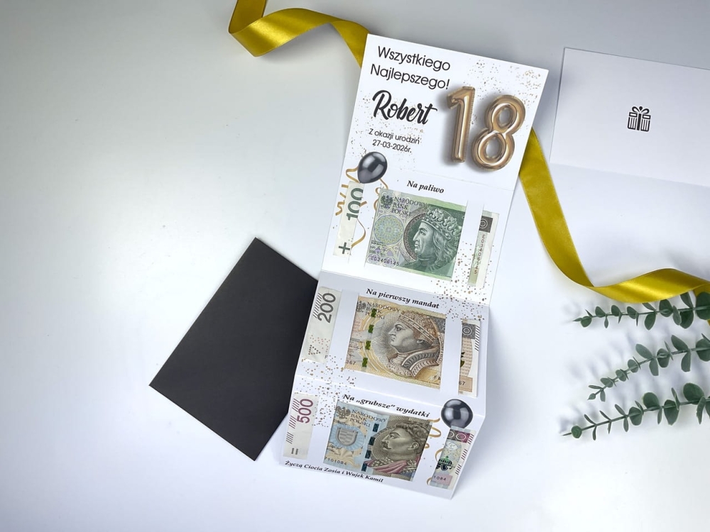 Personalizowana kartka na 18 urodziny harmonijka z miejscem na pieniądze.