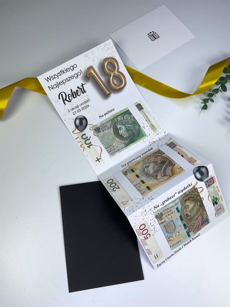 Personalizowany prezent na 18 urodziny – harmonijka z banknotami.